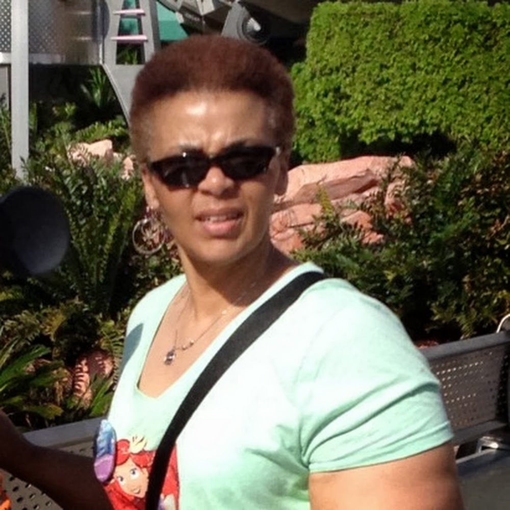 Meet your Posher, Donna
